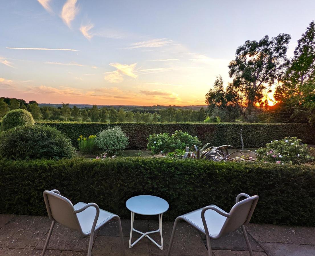 Meadow Cottage Bed & Breakfast 호크허스트 외부 사진